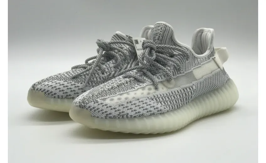 Bstsneaker- Adidas Yeezy Boost 350 V2 Static (Non-Reflective) EF2905  