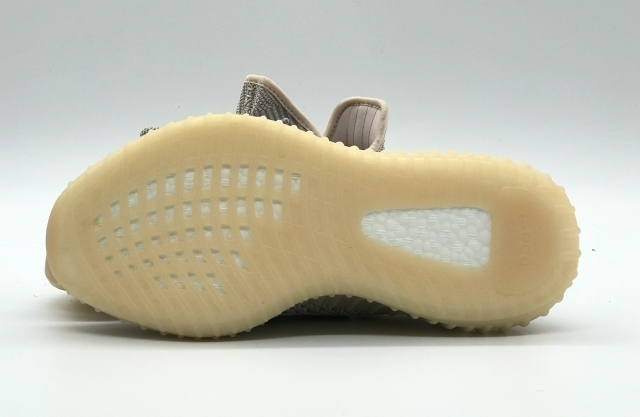 Bstsneaker- Adidas Yeezy Boost 350 V2 Synth (Non-Reflective) FV5578 