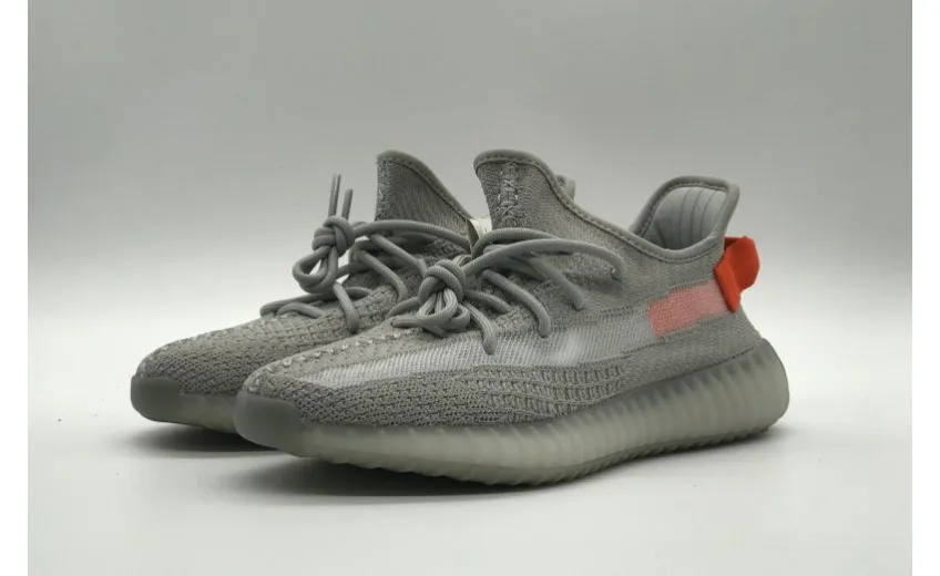 Bstsneaker- Adidas Yeezy Boost 350 V2 Tail Light FX9017 