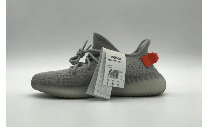 Bstsneaker- Adidas Yeezy Boost 350 V2 Tail Light FX9017 