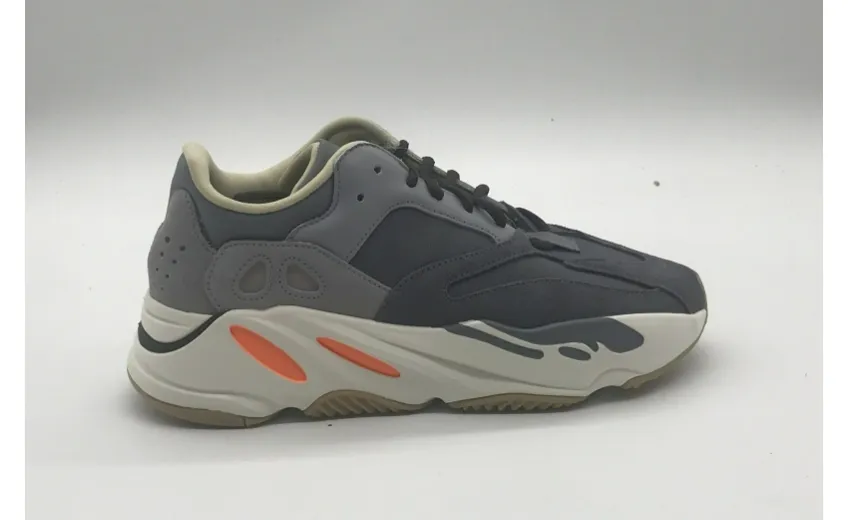 Bstsneaker- Adidas Yeezy Boost 700 Magnet FV9922  