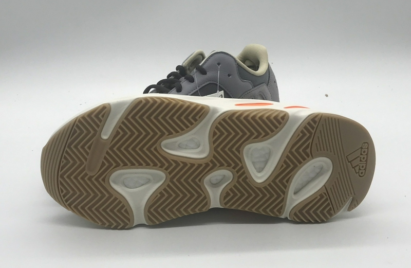 Bstsneaker- Adidas Yeezy Boost 700 Magnet FV9922  