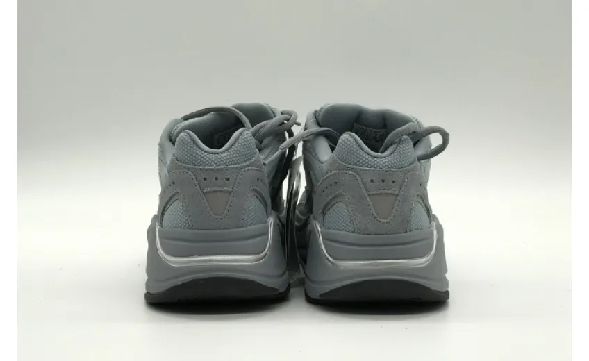 Bstsneaker- Adidas Yeezy Boost 700 V2 Hospital Blue FV8424 