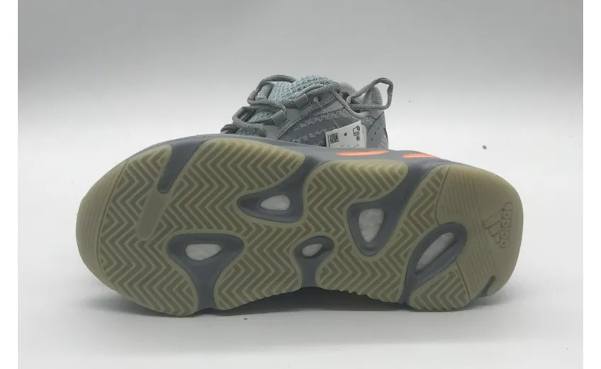 Bstsneaker-Adidas Yeezy Boost 700 V2 Inertia FW2549   