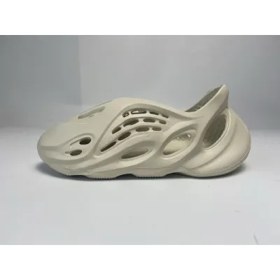 Bstsneaker- Adidas Yeezy Foam RNNR Sand FY4567  02