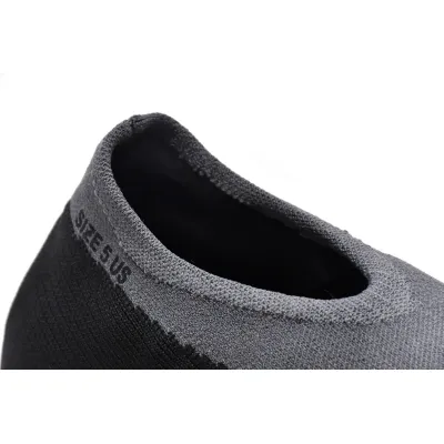  Adidas Yeezy Knit RNR Black Grey GW5352  02