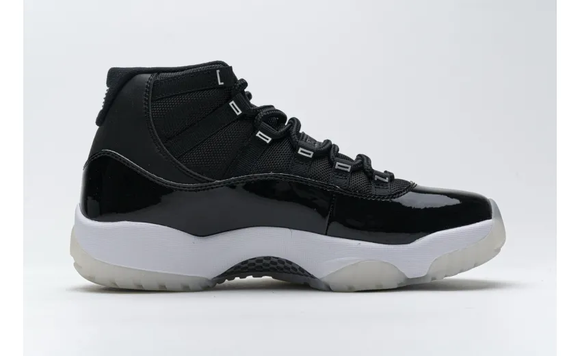  Air Jordan 11 Retro Black Clear CT8012-011 