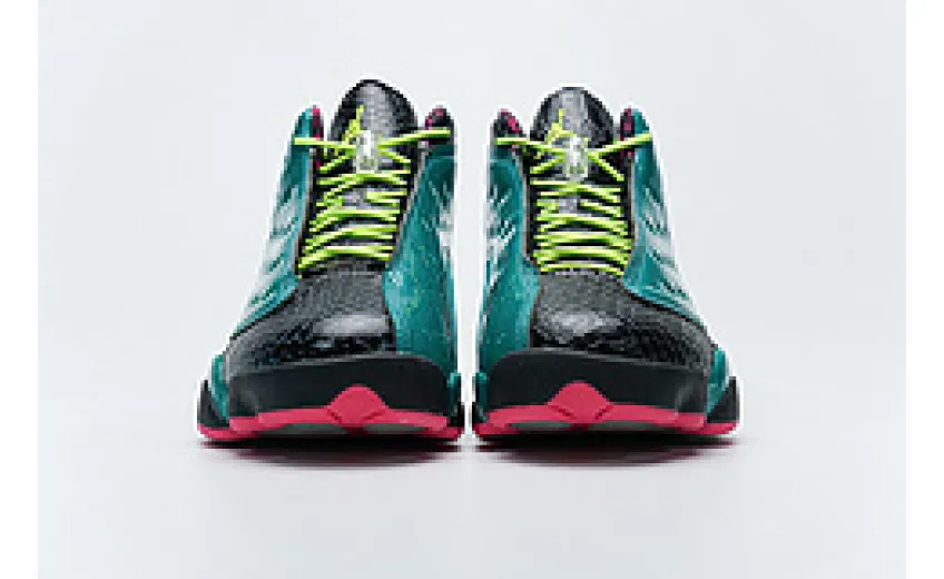 Bstsneaker- Air Jordan 13 Retro Doernbecher 836405-305  