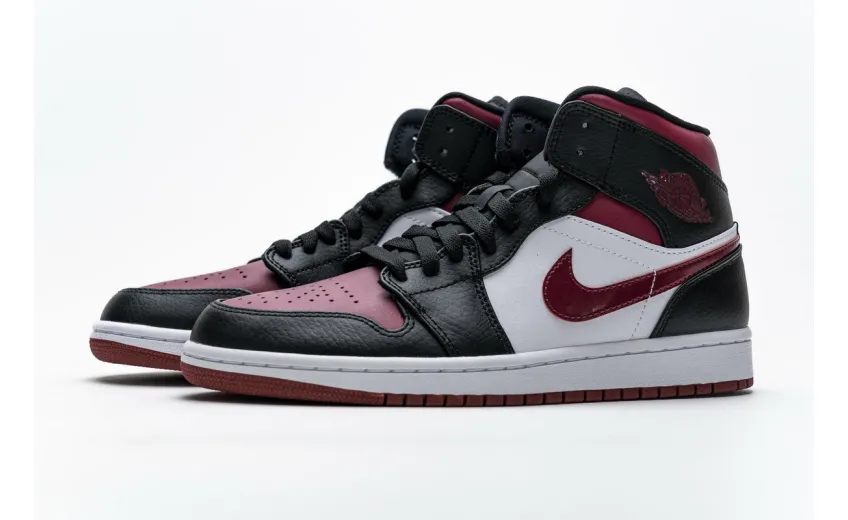 Bstsneaker- Air Jordan 1 Mid Bred Toe 554724-066  