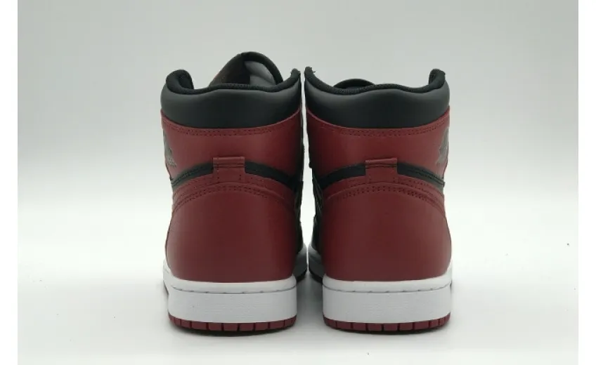 Bstsneaker- Air Jordan 1 Retro Bred &quot;Banned&quot; (2016) 555088-001 