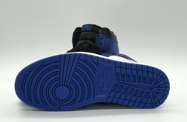 Bstsneaker- Air Jordan 1 Retro Fragment 716371-040 