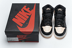 Bstsneaker- Air Jordan 1 Retro High Black Crimson Tint 555088-081 