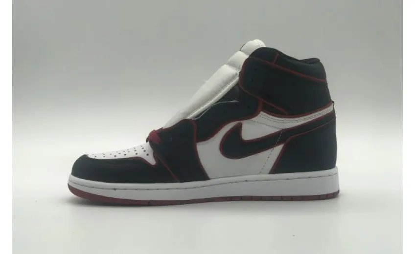 Bstsneaker- Air Jordan 1 Retro High Bloodline 555088-062 