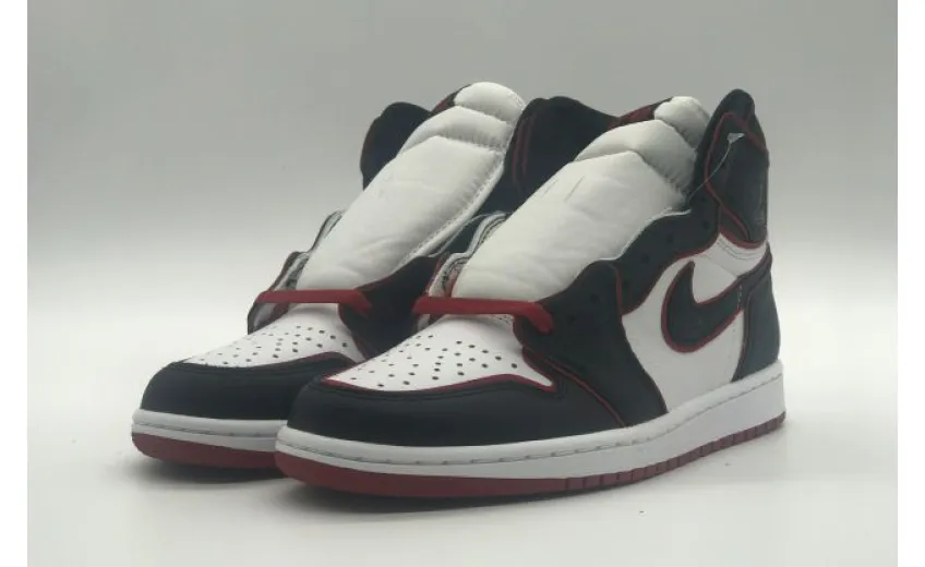 Bstsneaker- Air Jordan 1 Retro High Bloodline 555088-062 