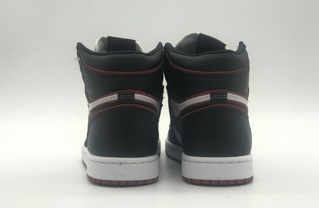 Bstsneaker- Air Jordan 1 Retro High Bloodline 555088-062 