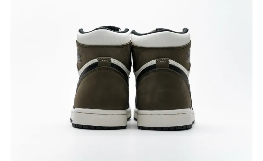 Bstsneaker- Air Jordan 1 Retro High Dark Mocha 555088-105 