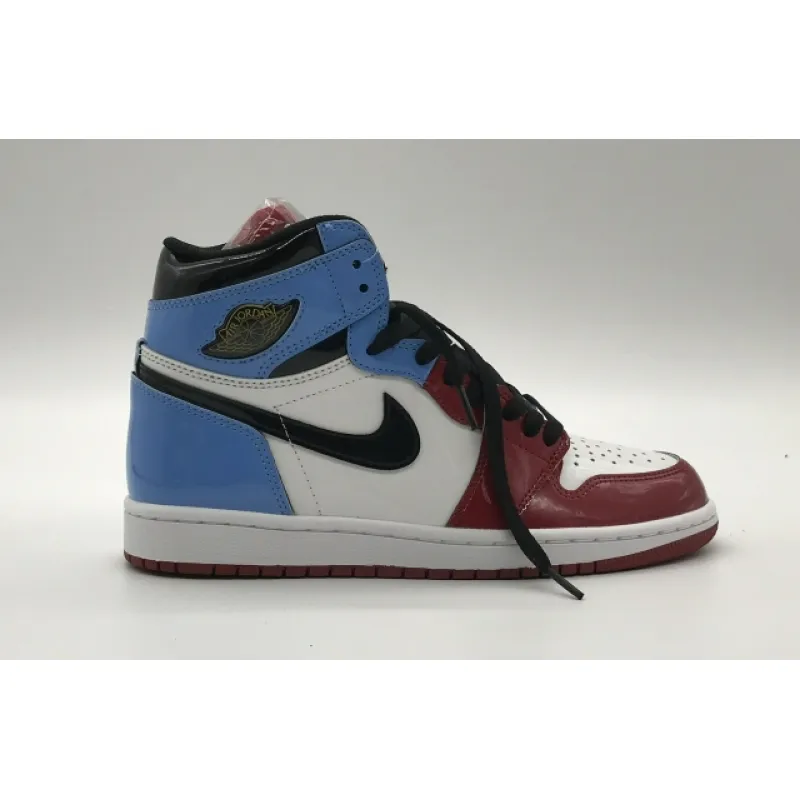 Bstsneaker- Air Jordan 1 Retro High Fearless UNC Chicago CK5666-100  