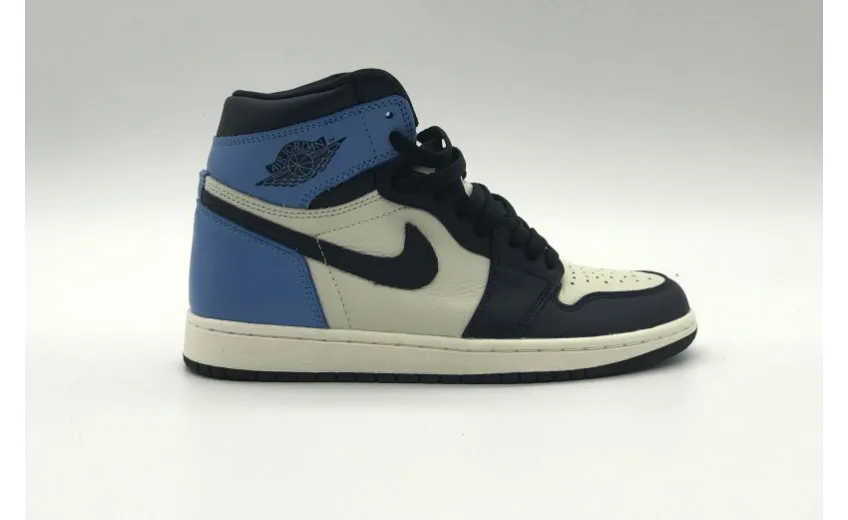 Bstsneaker- Air Jordan 1 Retro High Obsidian UNC 555088-140 