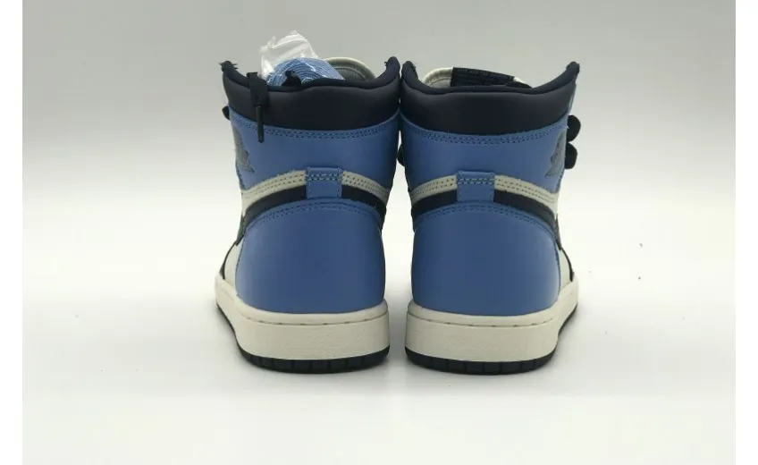 Bstsneaker- Air Jordan 1 Retro High Obsidian UNC 555088-140 