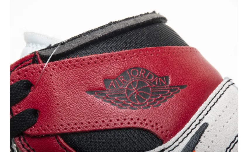 Bstsneaker- Air Jordan 1 Retro High Off-White Chicago AA3834-101