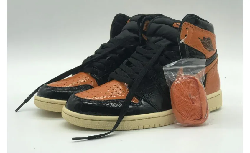 Bstsneaker- Air Jordan 1 Retro High Shattered Backboard 3.0 555088-028  