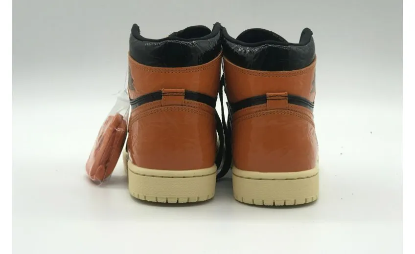 Bstsneaker- Air Jordan 1 Retro High Shattered Backboard 3.0 555088-028  