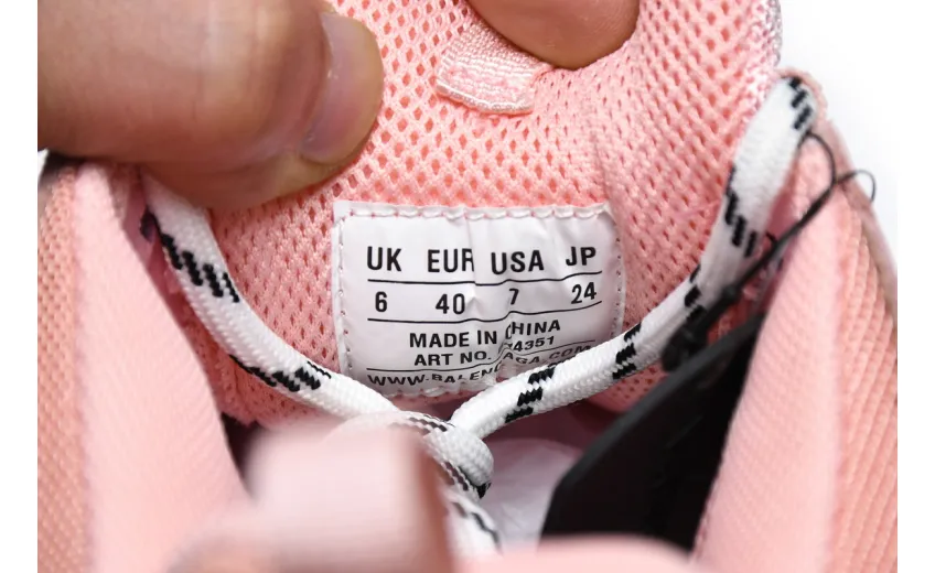 Bstsneaker- Balenciaga Triple S Pink 544351 W09ON 1047 