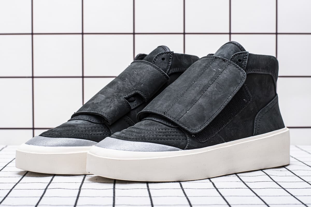 Bstsneaker- Fear of God Sixth Collection MID Skate Sneaker Black 