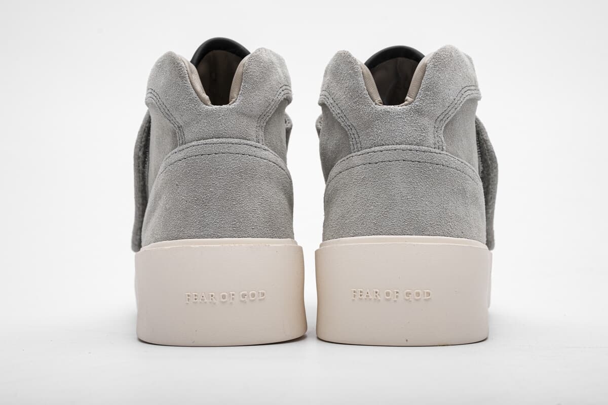 Bstsneaker- Fear of God Sixth Collection MID Skate Sneaker Grey 