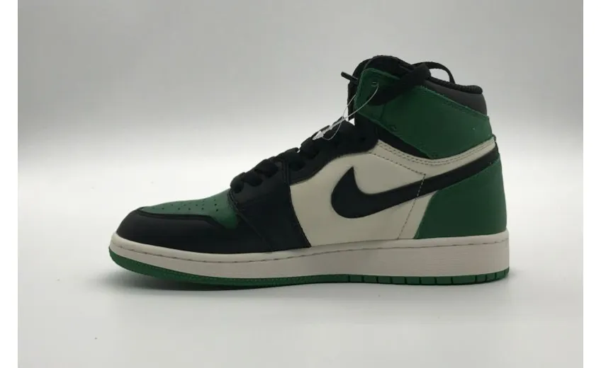 Bstsneaker- Jordan 1 Retro High Pine Green 555088-302 