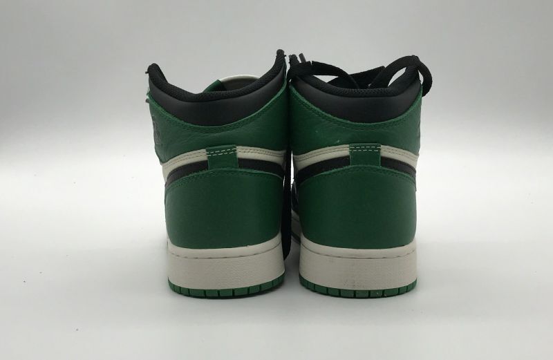Bstsneaker- Jordan 1 Retro High Pine Green 555088-302 