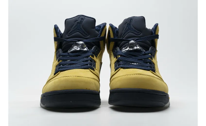 Bstsneaker- Nike Air Jordan 5 Retro Michigan (2019) CQ9541-704 