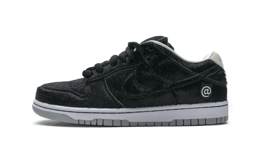 Bstsneaker- Nike SB Dunk Low Medicom Toy (2020) CZ5127-001 