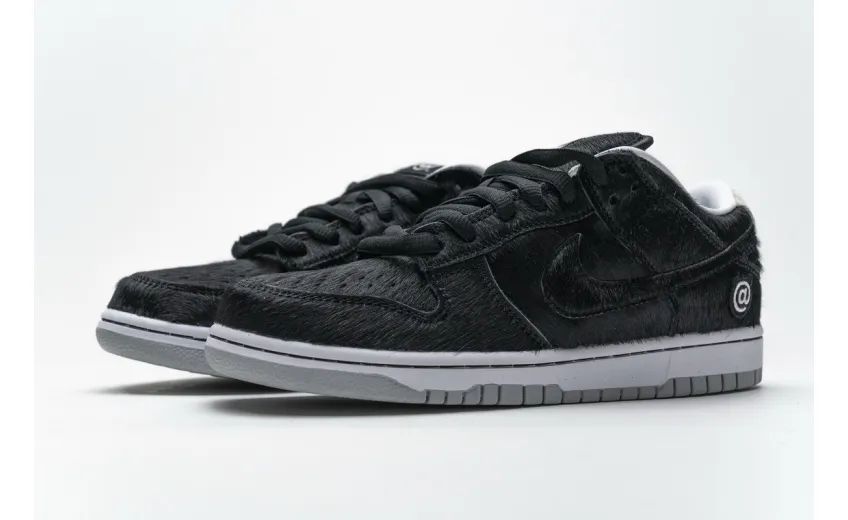 Bstsneaker- Nike SB Dunk Low Medicom Toy (2020) CZ5127-001 
