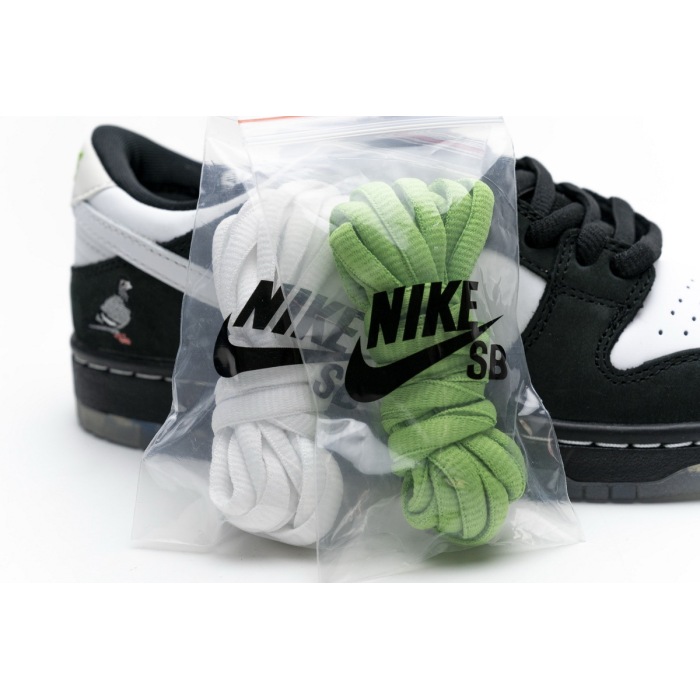  Nike SB Dunk Low Staple Panda Pigeon BV1310-013 