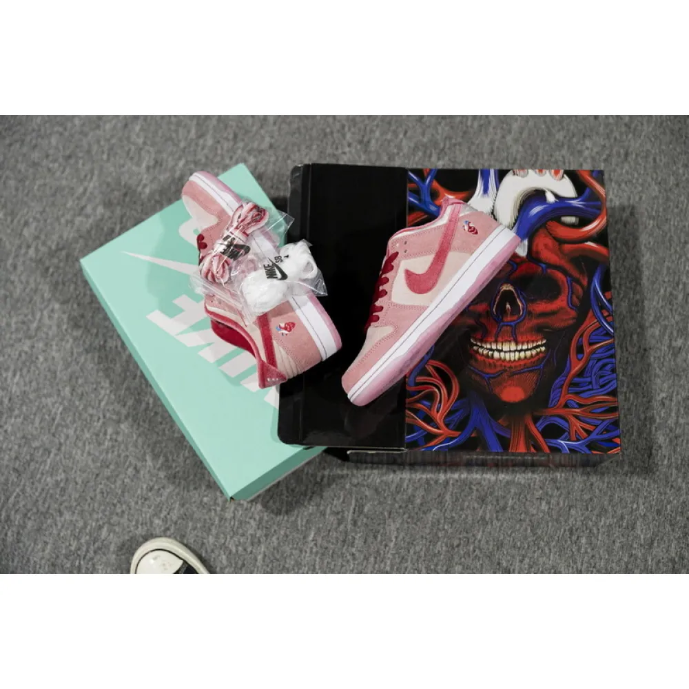Bstsneaker-Nike SB Dunk Low Strange Love Skateboards CT2552-800 
