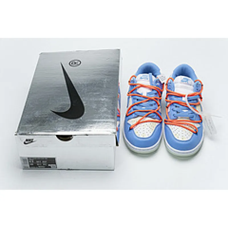  OFF White x Futura x Nike SB Dunk Low UNC DD0856-403 