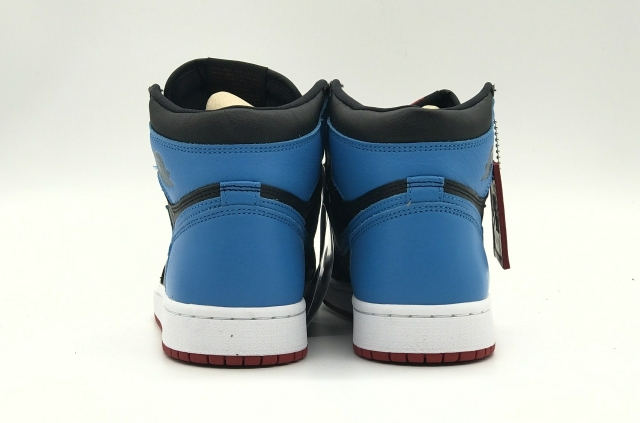 Bstsneaker- Air Jordan 1 Retro High NC to Chi Leather (W) CD0461-046 