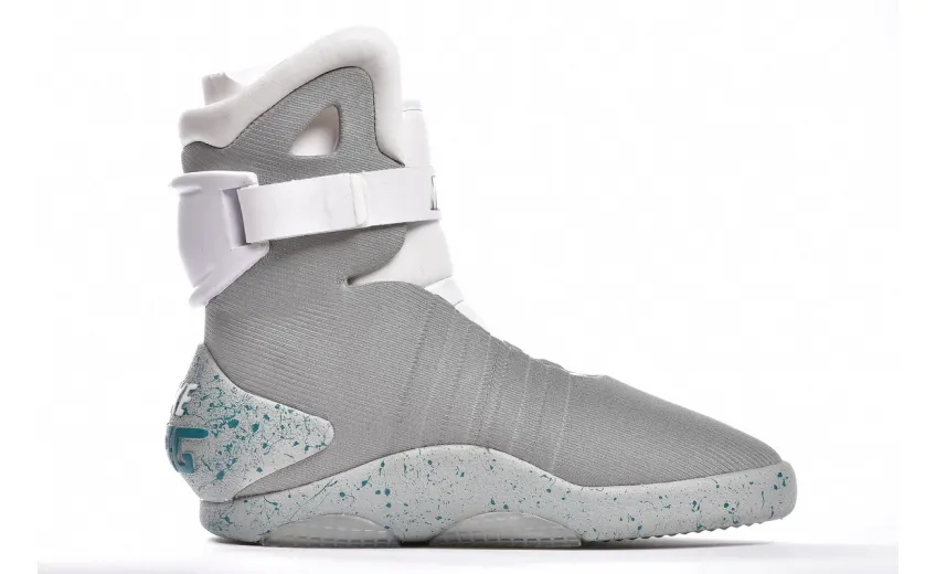 Bstsneaker-Nike Air Mag