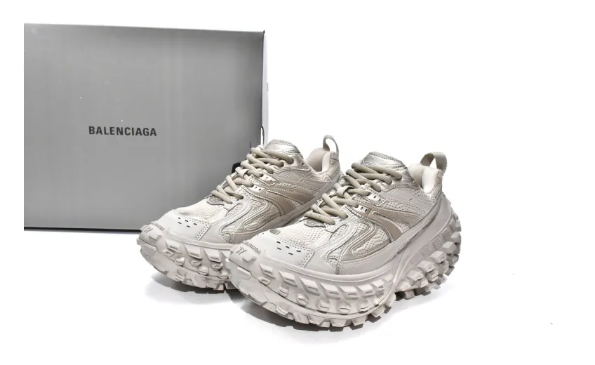 Bstsneaker- Balenciaga Defender Beige 685611 W2RA6 9700 