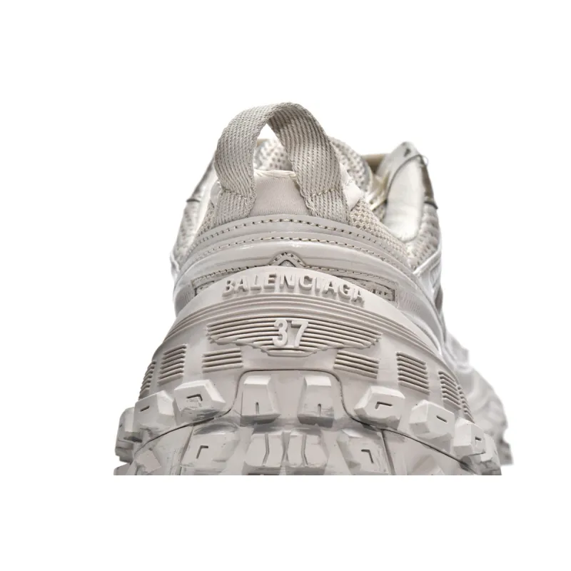Bstsneaker- Balenciaga Defender Beige 685611 W2RA6 9700 