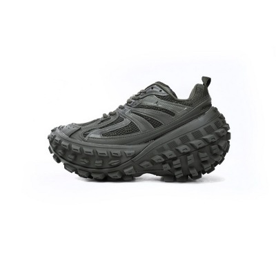  Balenciaga Defender Blackish Green 685611 W2RA6 3000  01