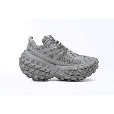  Balenciaga Defender Light Gray 685611 W2RA6 1200  02
