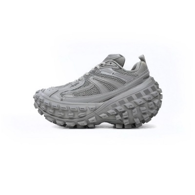  Balenciaga Defender Light Gray 685611 W2RA6 1200  01