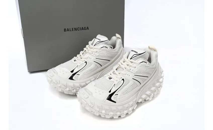Bstsneaker- Balenciaga Defender Off-White 685611 W2RAA 9110 