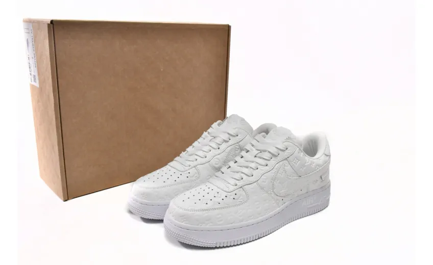 Bstsneaker- Louis Vuitton x Nike Air Force 1 Triple White 
