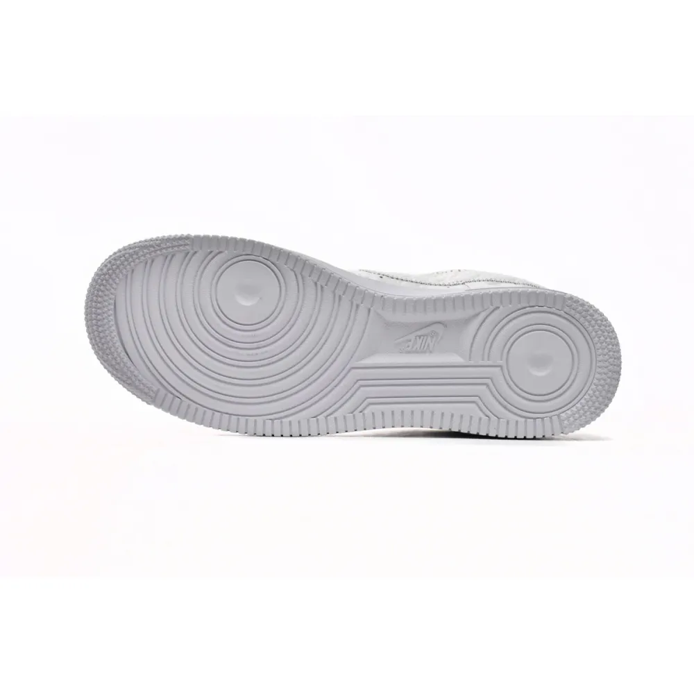 Bstsneaker- Louis Vuitton x Nike Air Force 1 Triple White 