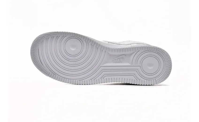 Bstsneaker- Louis Vuitton x Nike Air Force 1 Triple White 