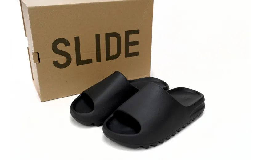 Bstsneaker-Adidas Yeezy Slide Onyx HQ6448