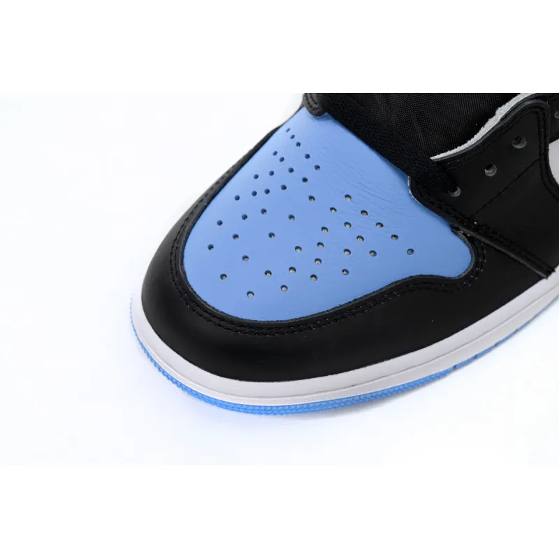 Air Jordan 1 Retro High OG UNC Toe DZ5485-400 
